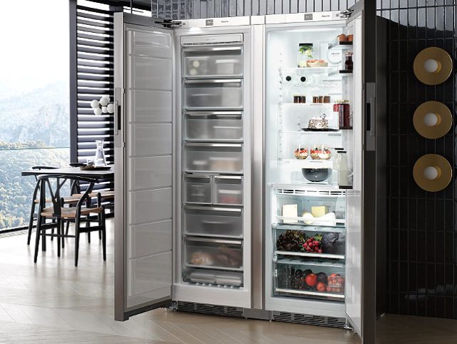 Centro Assistenza Frigoriferi a Bologna Centro Riparazione e Assistenza Frigoriferi a Bologna